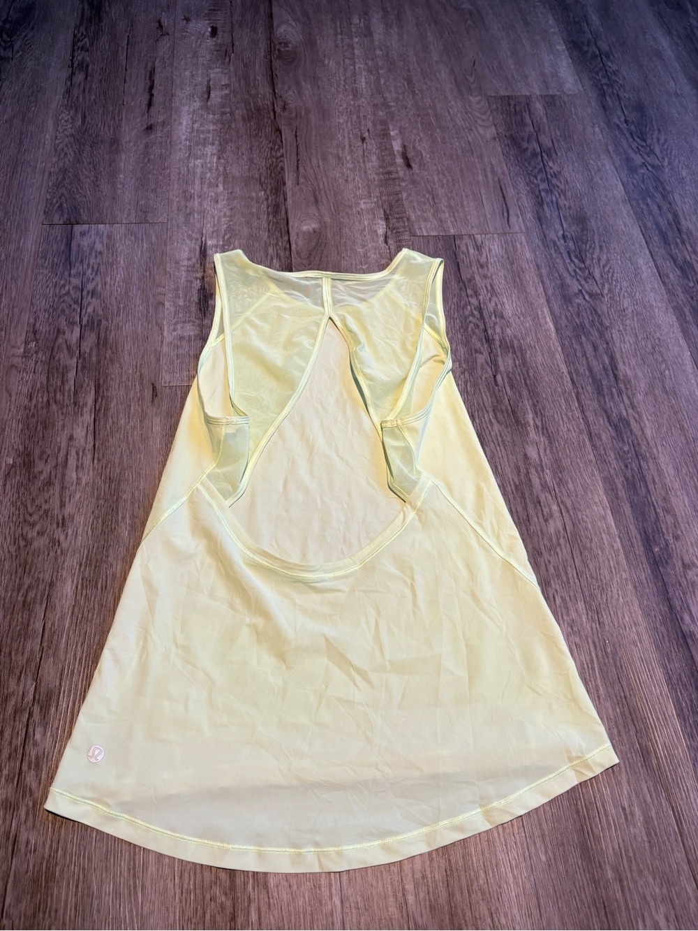 Women’s Neon Yellow(ish Green) Lululemon Tank 4